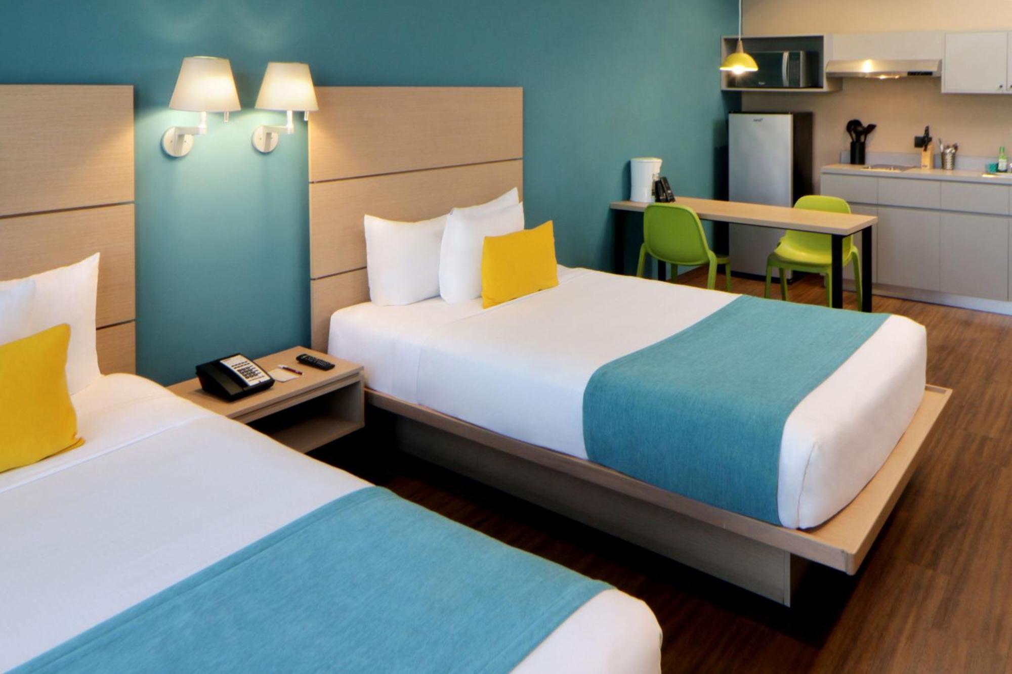 City Express Suites By Marriott Tijuana Rio エクステリア 写真