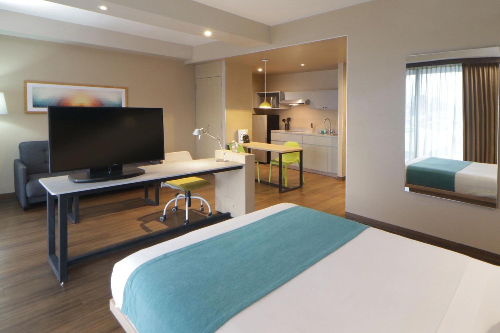 City Express Suites By Marriott Tijuana Rio エクステリア 写真
