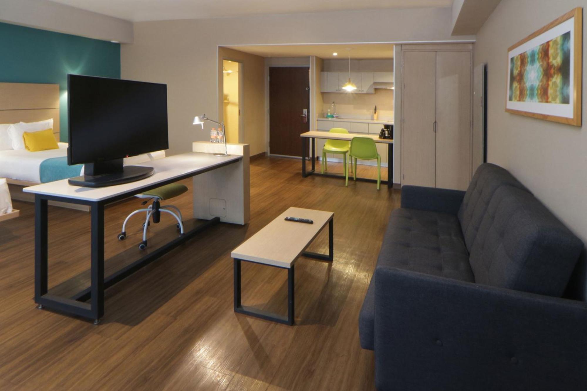 City Express Suites By Marriott Tijuana Rio エクステリア 写真