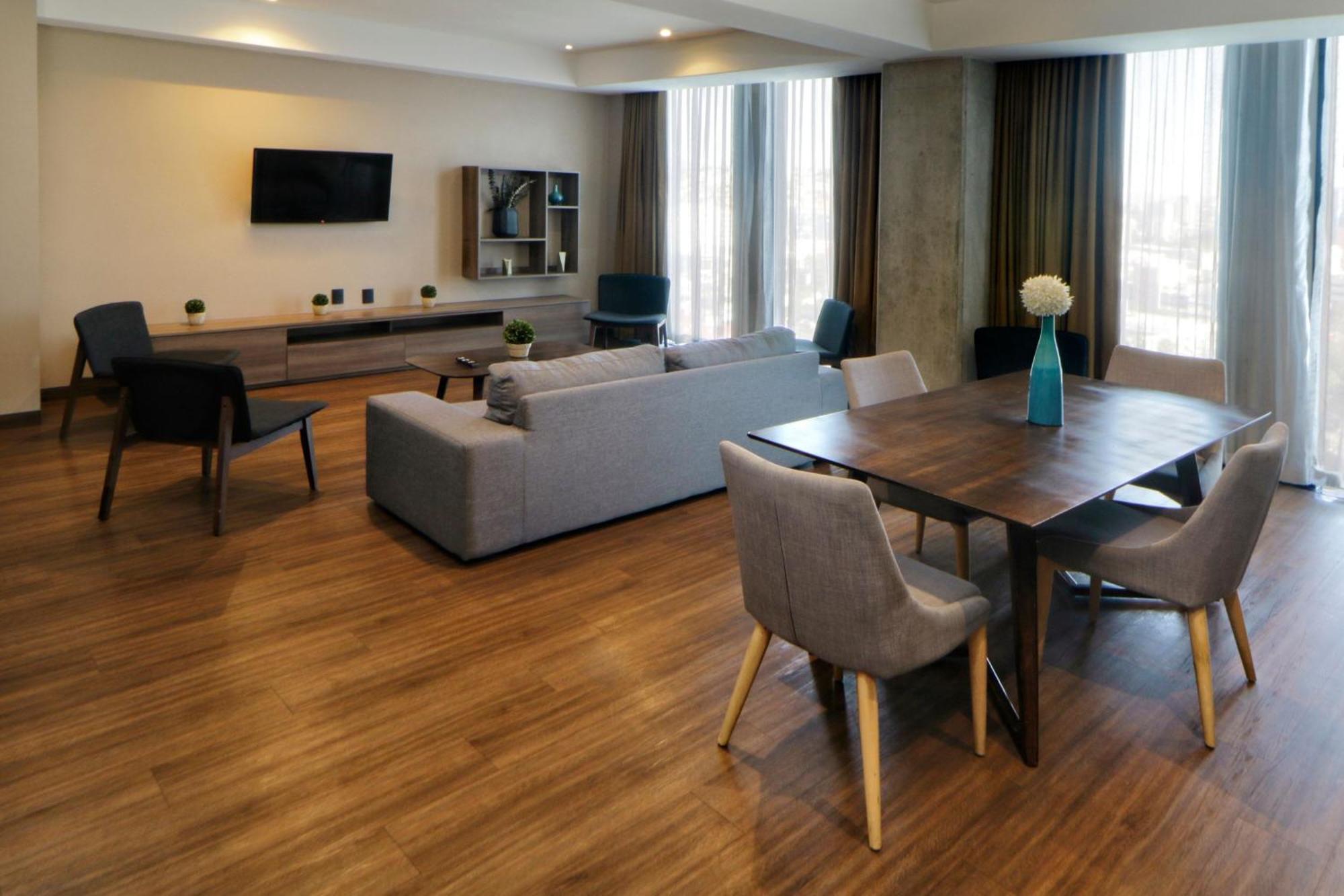 City Express Suites By Marriott Tijuana Rio エクステリア 写真