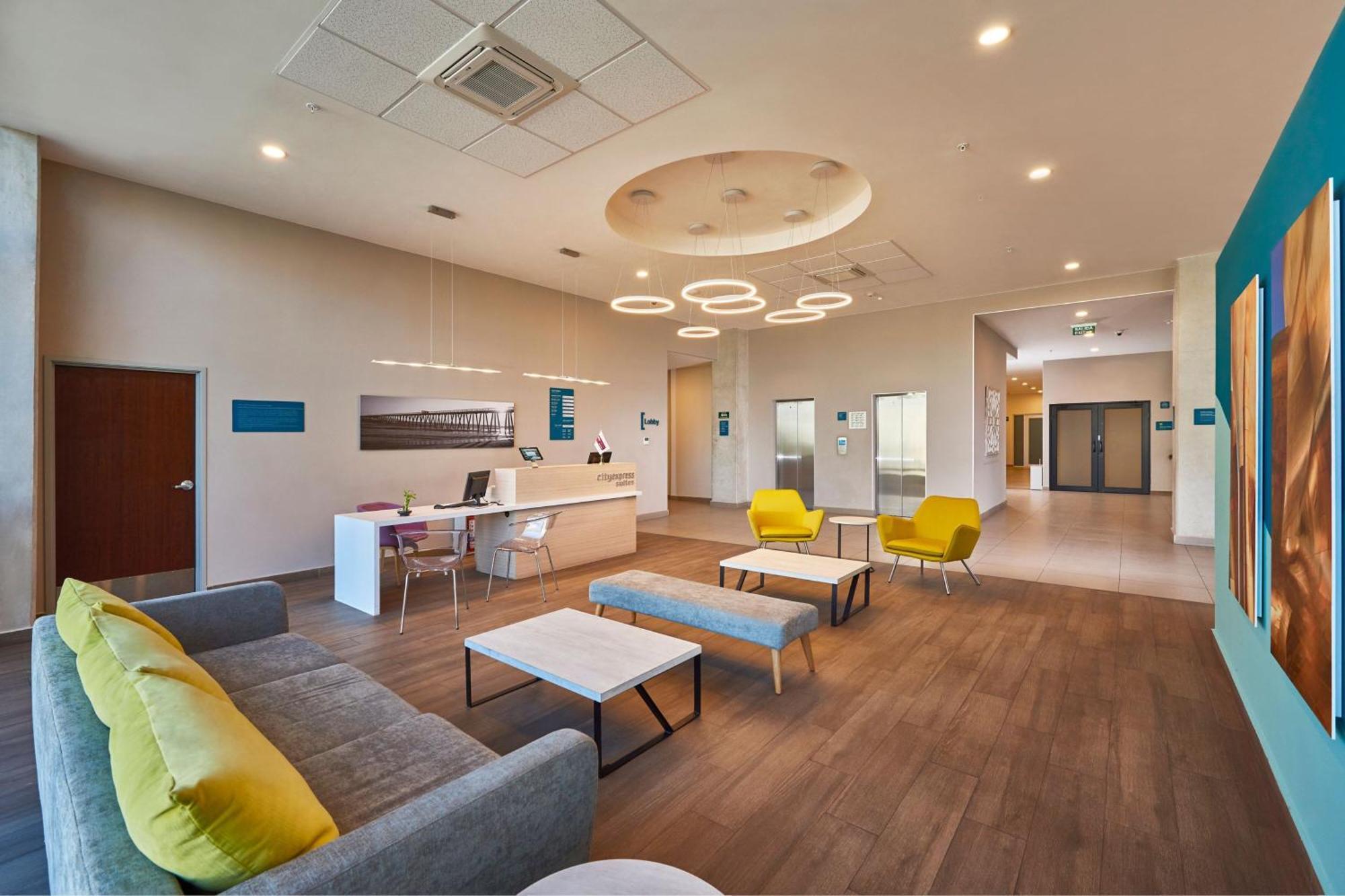 City Express Suites By Marriott Tijuana Rio エクステリア 写真