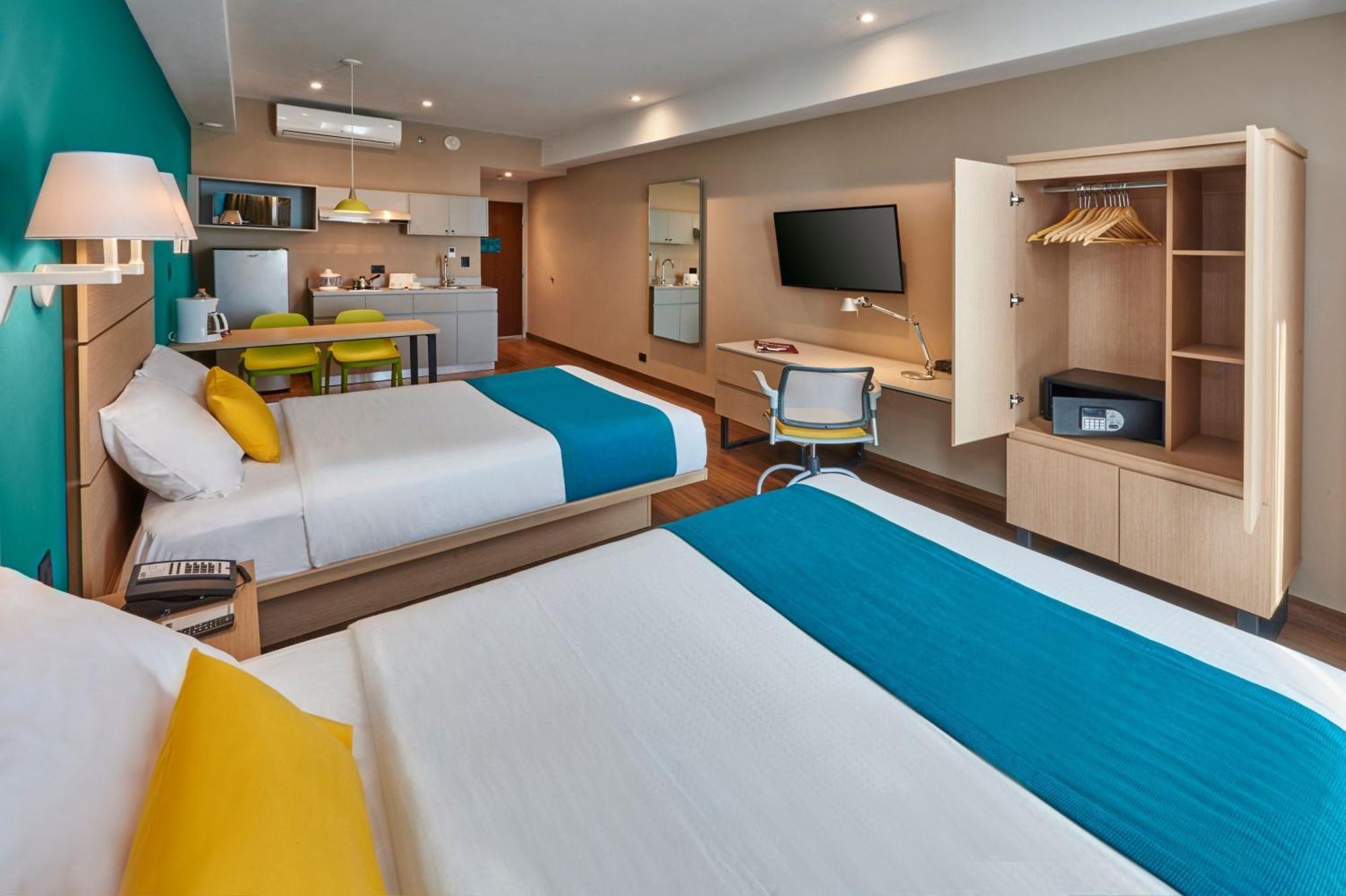 City Express Suites By Marriott Tijuana Rio エクステリア 写真