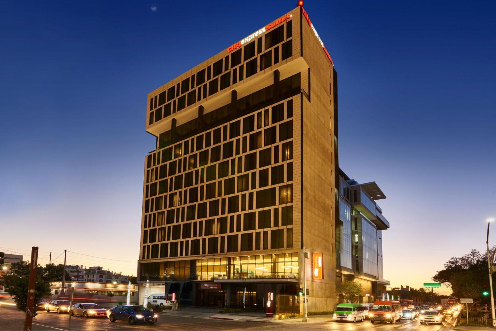 City Express Suites By Marriott Tijuana Rio エクステリア 写真