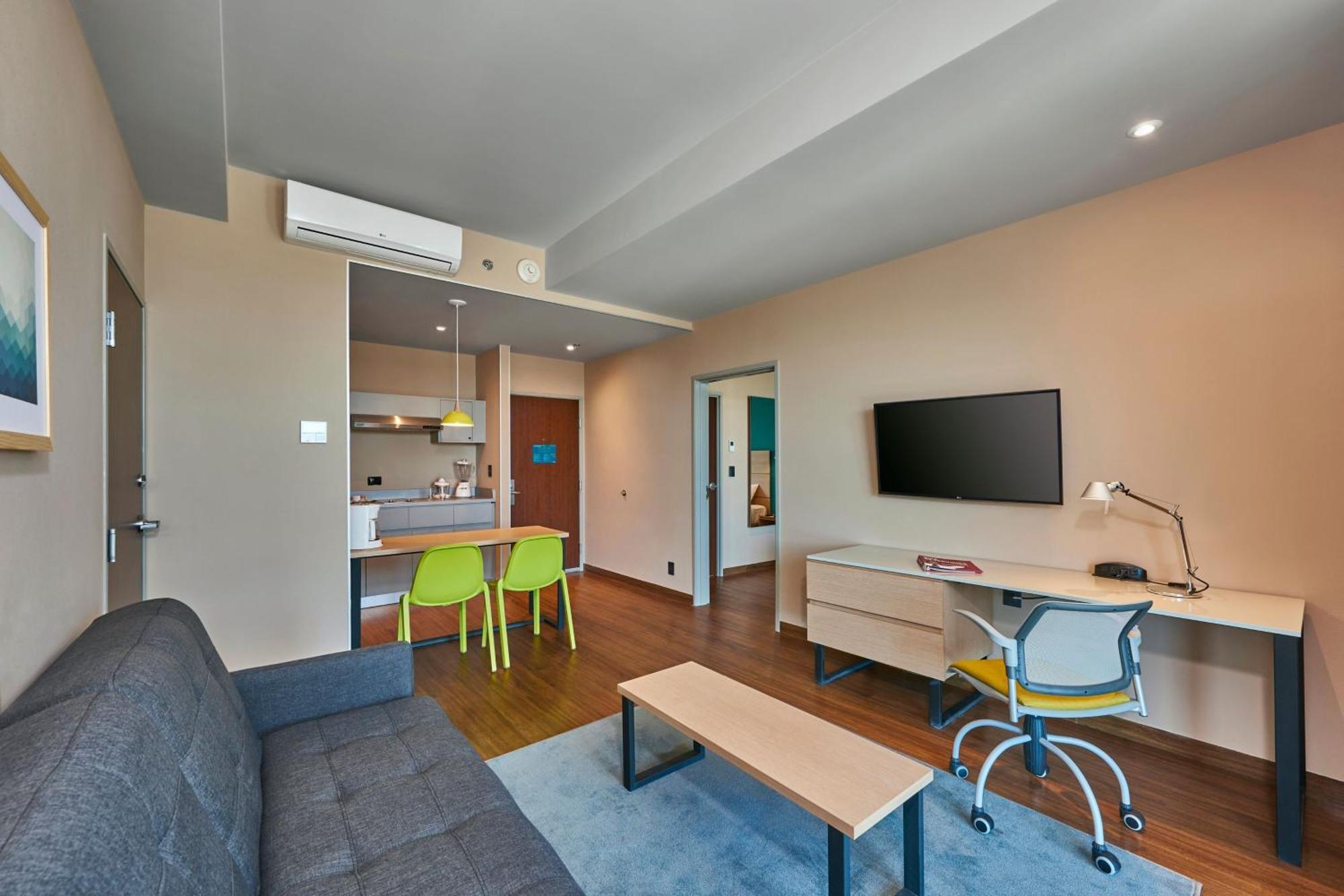 City Express Suites By Marriott Tijuana Rio エクステリア 写真